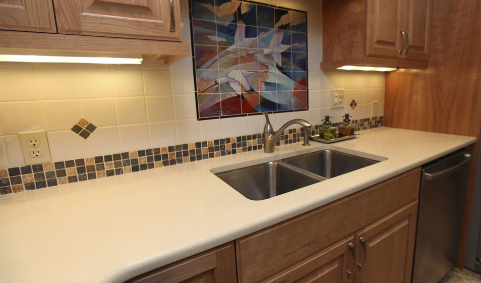 quartz with backsplash
